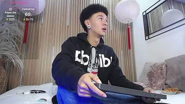 Snapshot of David_Banks_ chatting on 03.24.26 David Banks online show from 03.24.26