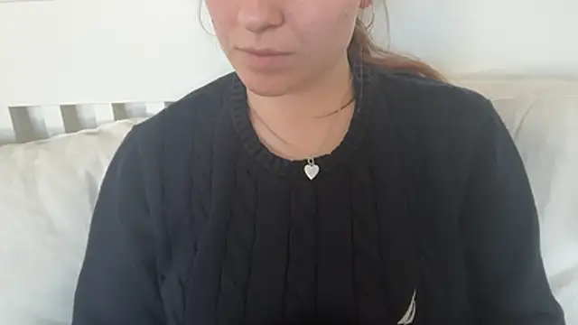 Lucyschickt online show from 04.21.26