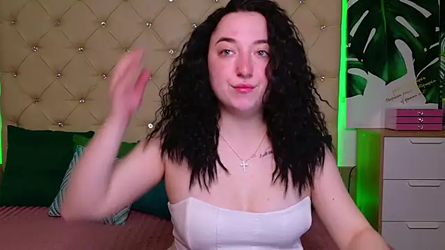 AwaMax online show from 04.09.26