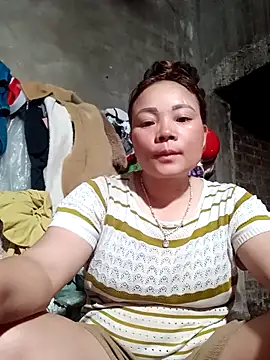 Snapshot of neyney110 chatting on 02.27.26 neyney110 online show from 02.27.26