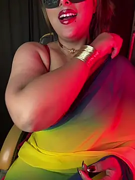 Snapshot of queen-panda chatting on 02.04.26 queen-panda online show from 02.04.26