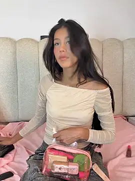 Abi dolll online show from 04.17.26