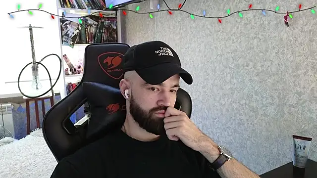 Snapshot of _Mostly_ chatting on 02.04.26 Mostly online show from 02.04.26