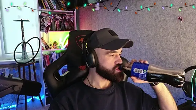 Snapshot of _Mostly_ chatting on 02.14.26 Mostly online show from 02.14.26