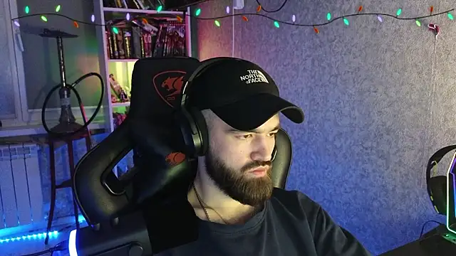 Snapshot of _Mostly_ chatting on 03.01.26 Mostly online show from 03.01.26