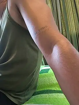 logan-31 online show from 02.15.26