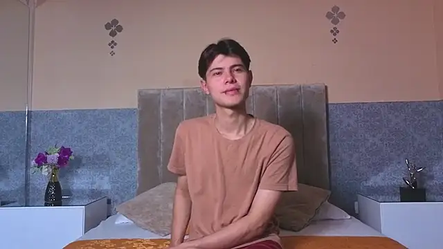 Snapshot of Derek_Sinn chatting on 02.17.26 Derek Sinn online show from 02.17.26