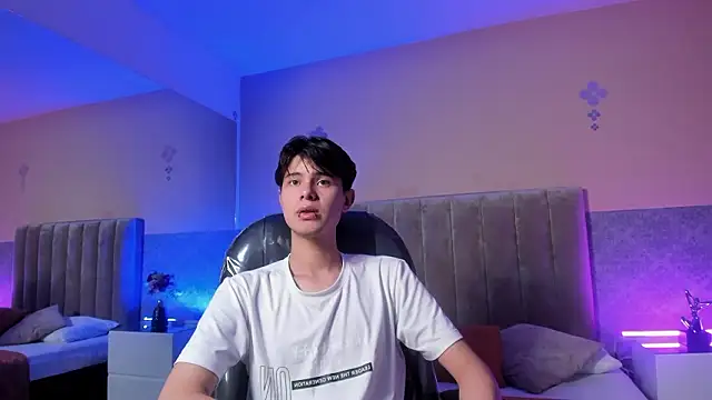 Derek Sinn online show from 03.08.26