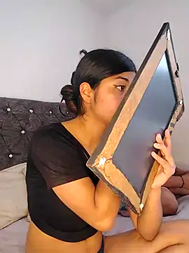 Snapshot of Roxan_King chatting on 02.11.26 Roxan King online show from 02.11.26