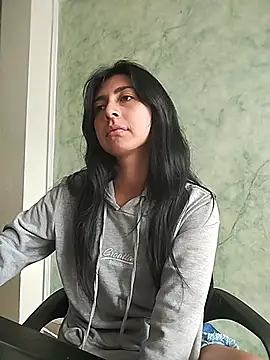 EmmaWilliamss4 online show from 02.02.26