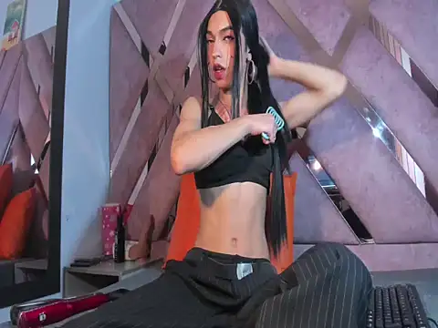 Snapshot of MeghanQueen__ chatting on 02.06.26 MeghanQueen online show from 02.06.26