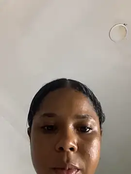 LIA PARKERR online show from 04.05.26