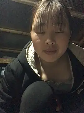 honeyyy110 online show from 02.05.26