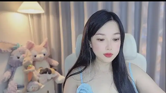 Yumi yuni online show from 04.15.26