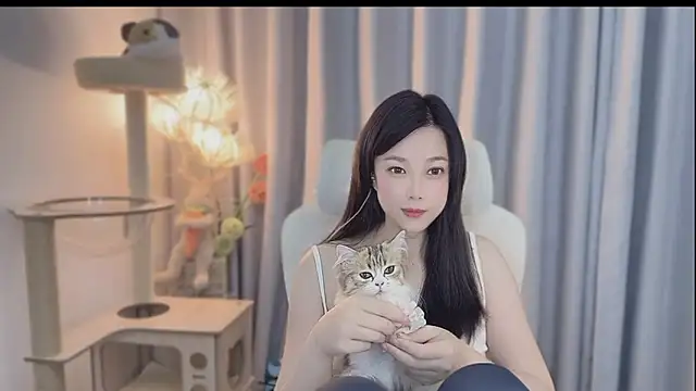 Yumi yuni online show from 05.06.26
