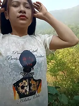 Snapshot of sushi-asa chatting on 04.03.26 sushi-asa online show from 04.03.26