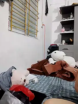 Snapshot of sushi-asa chatting on 04.15.26 sushi-asa online show from 04.15.26