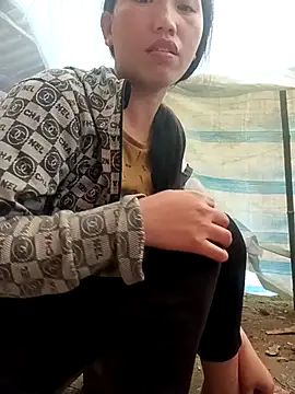 hot-luna- online show from 02.20.26