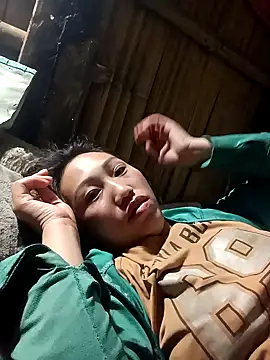 hot-luna- online show from 03.19.26