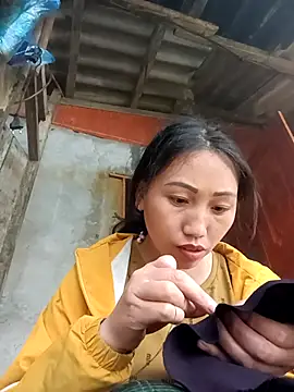 hot-luna- online show from 03.21.26