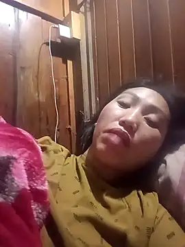 hot-luna- online show from 03.25.26