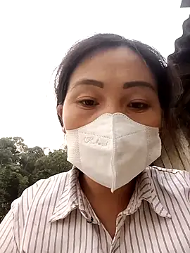 hot-luna- online show from 03.29.26