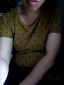 hot-luna- online show from 04.13.26