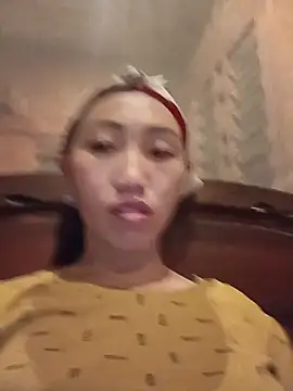 hot-luna- online show from 05.19.26