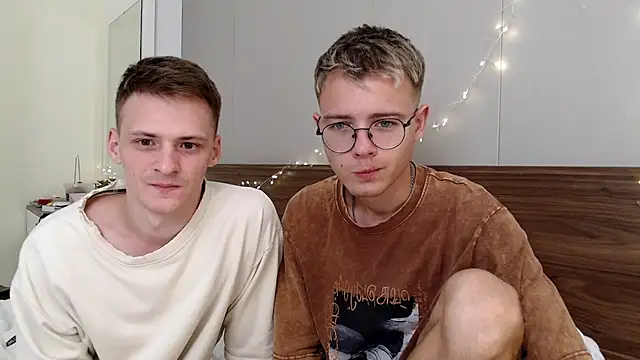 NikiKerryCum online show from 03.14.26