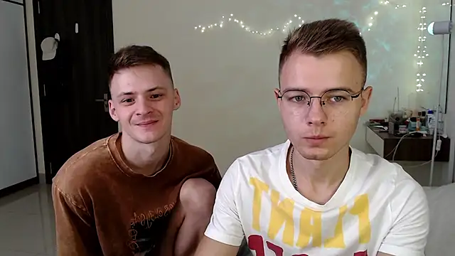 NikiKerryCum online show from 07.23.26