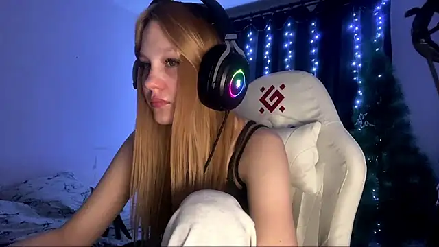 axin burnell online show from 02.18.26