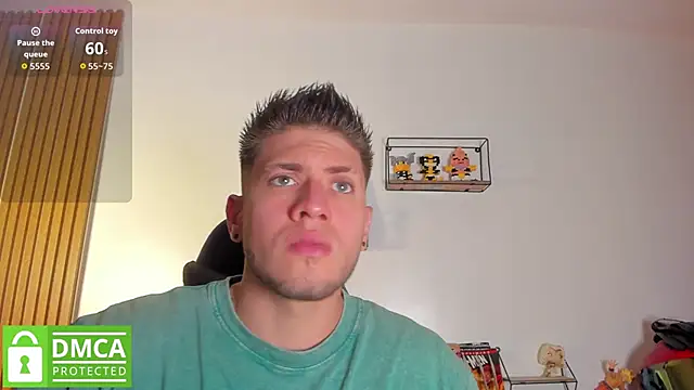 Snapshot of SebastianMaximoff_ chatting on 05.14.26 SebastianMaximoff online show from 05.14.26