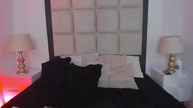 SussyFox online show from 03.03.26