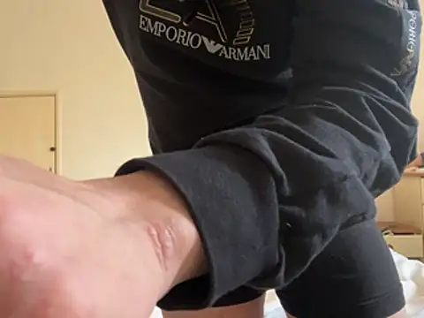 malcolm2334 online show from 04.04.26