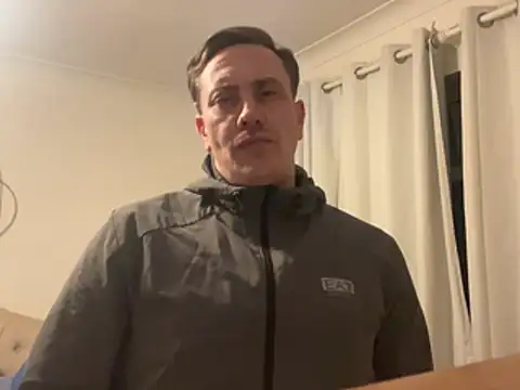 malcolm2334 online show from 04.09.26