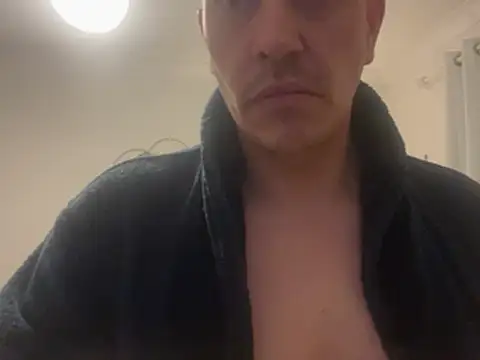 malcolm2334 online show from 04.12.26