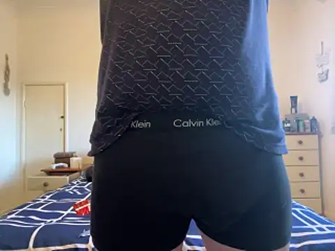 malcolm2334 online show from 04.13.26