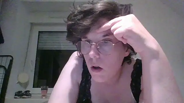 OIseauNoir88 online show from 04.15.26