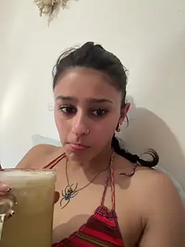 Snapshot of madison90 chatting on 02.24.26 madison90 online show from 02.24.26