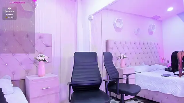 JazminRusso  online show from 04.09.26