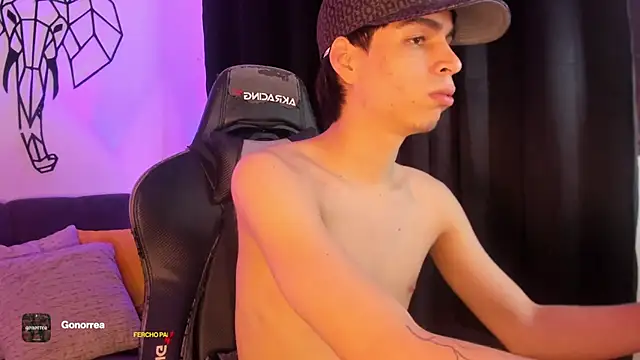 Snapshot of juan_posada chatting on 02.02.26 juan posada online show from 02.02.26