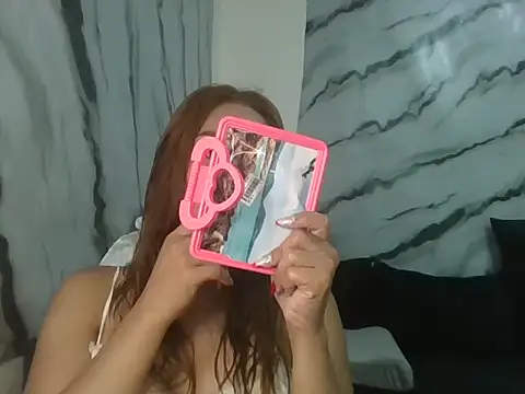 Rhieanne online show from 04.16.26