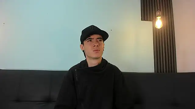 Lio      online show from 03.02.26