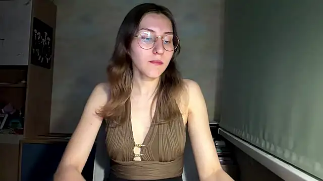 Snapshot of Miaaa_Moon chatting on 06.23.26 Miaaa Moon online show from 06.23.26
