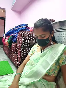 Snapshot of Tamil_Hot_Shana chatting on 02.20.26 Tamil Hot Shana online show from 02.20.26