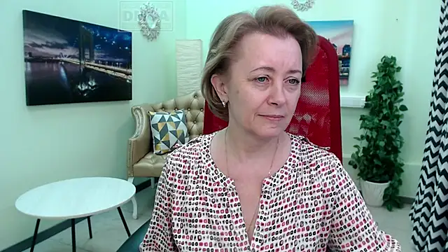 MONA W online show from 03.27.26