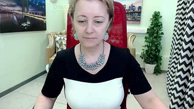 MONA W online show from 04.15.26