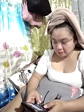 Zyramae 25 online show from 02.17.26