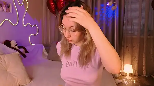 lusciousslily online show from 02.26.26