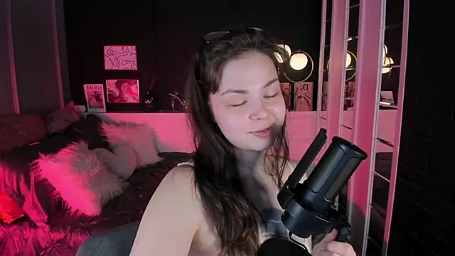 Maykinkya online show from 03.11.26